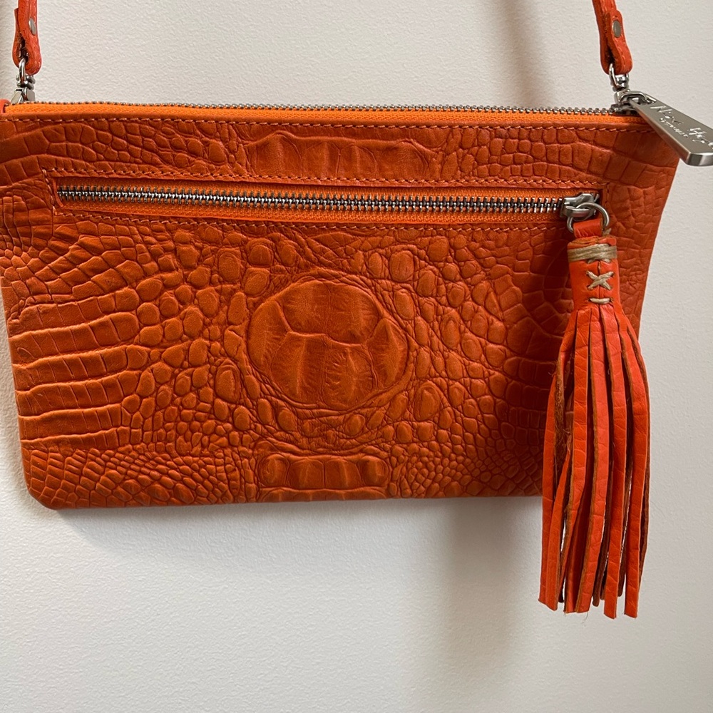 Crossbody leather
